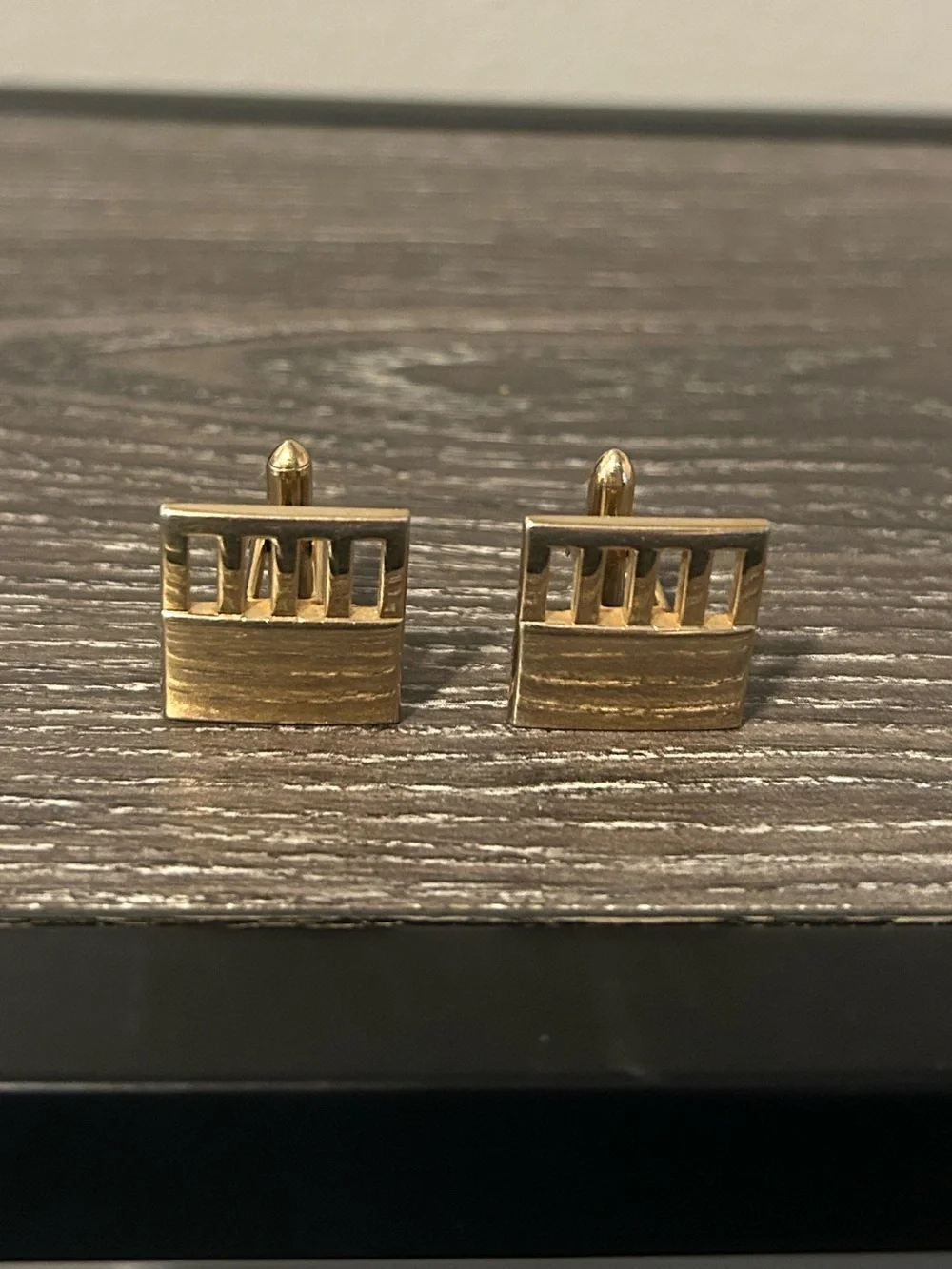 Vintage SWANK cufflinks